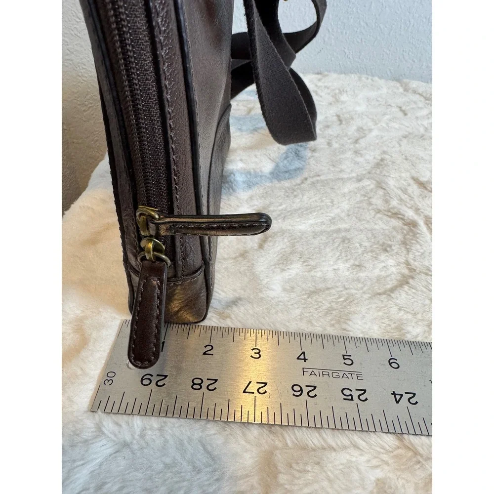 Fossil Mens Brown Rory Leather Courier Crossbody Messenger Bag Two Tone Small